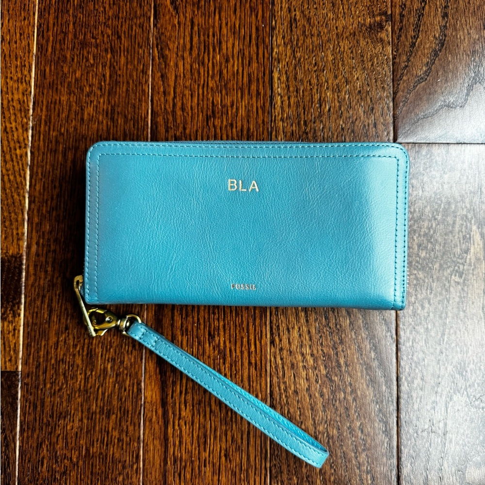 Fossil Logan RFID Zip Around Clutch - embossed